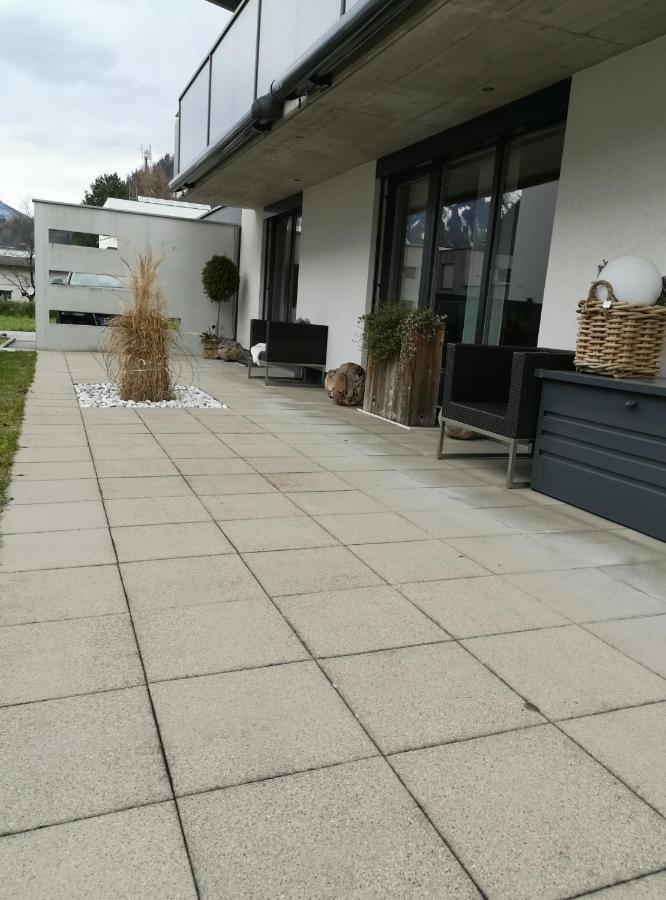 Ferienhaus Adela Schruns Exteriör bild